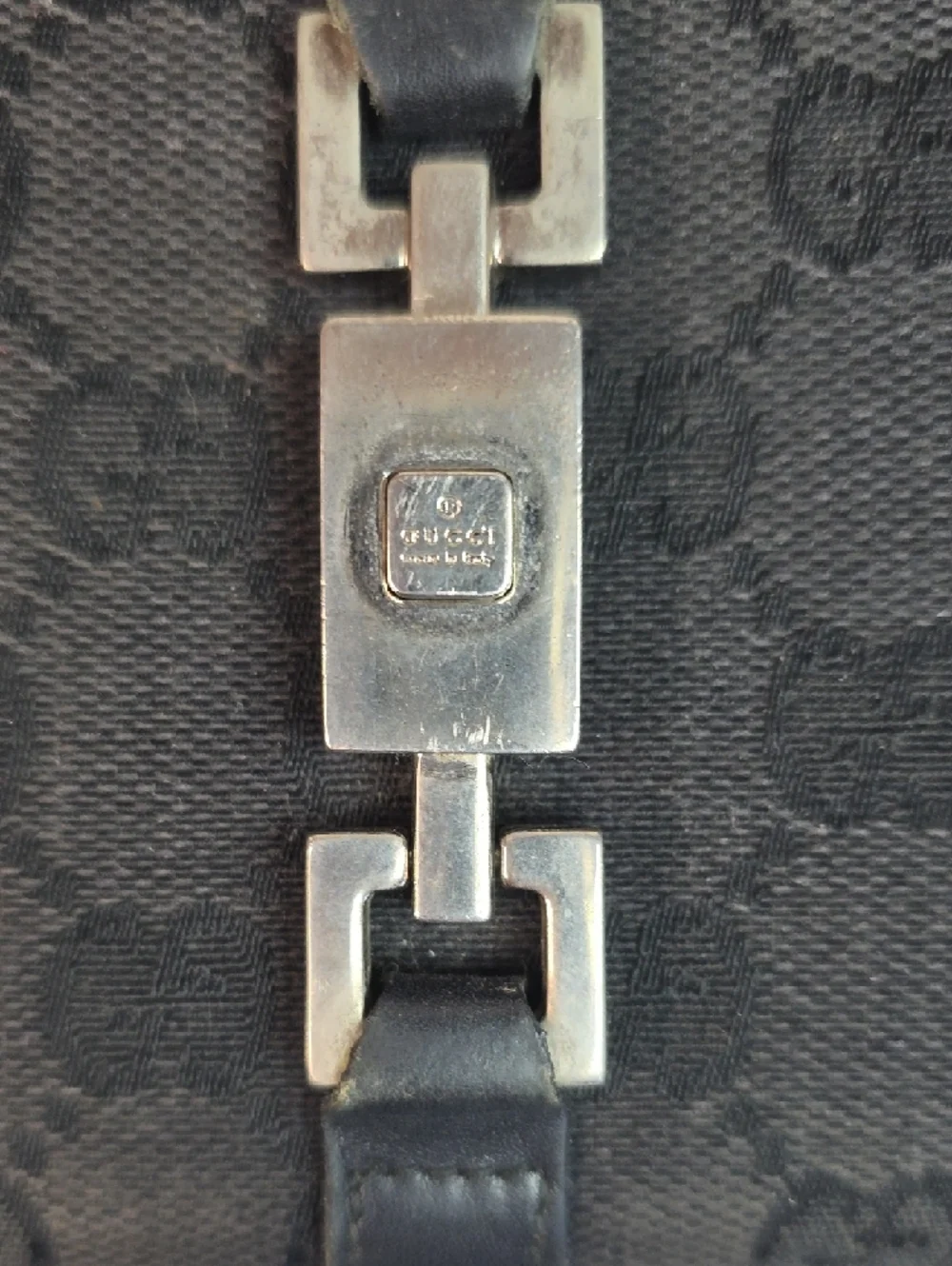 Gucci Vintage GG Canvas Wallet With Piston Lock - Picture 3 of 10